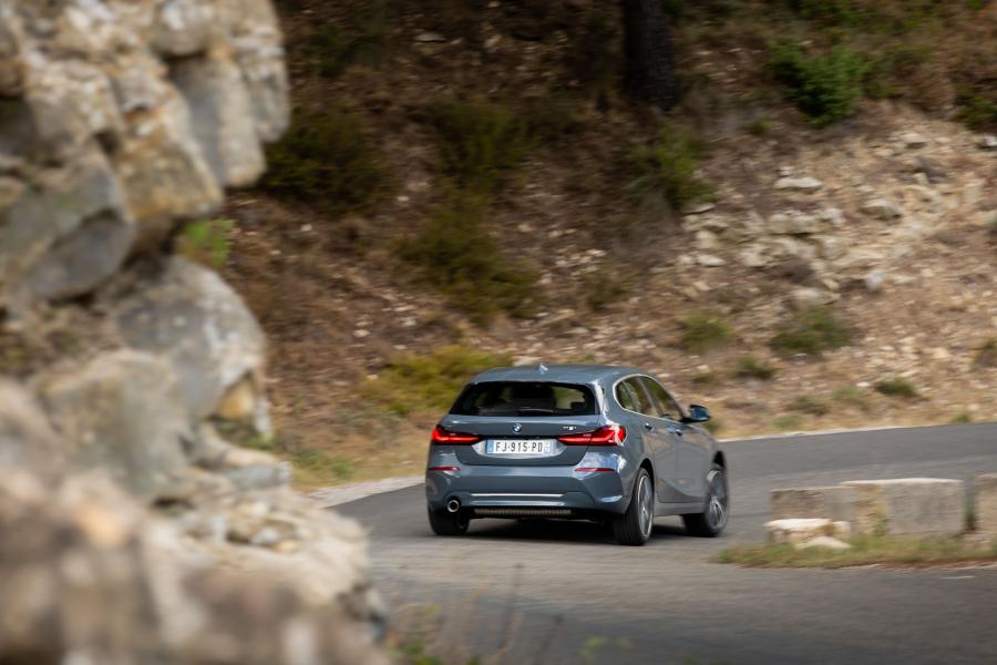  BMW 118i Luxury Line (F40) 2019 года  (WW) (фото 6 из 40)